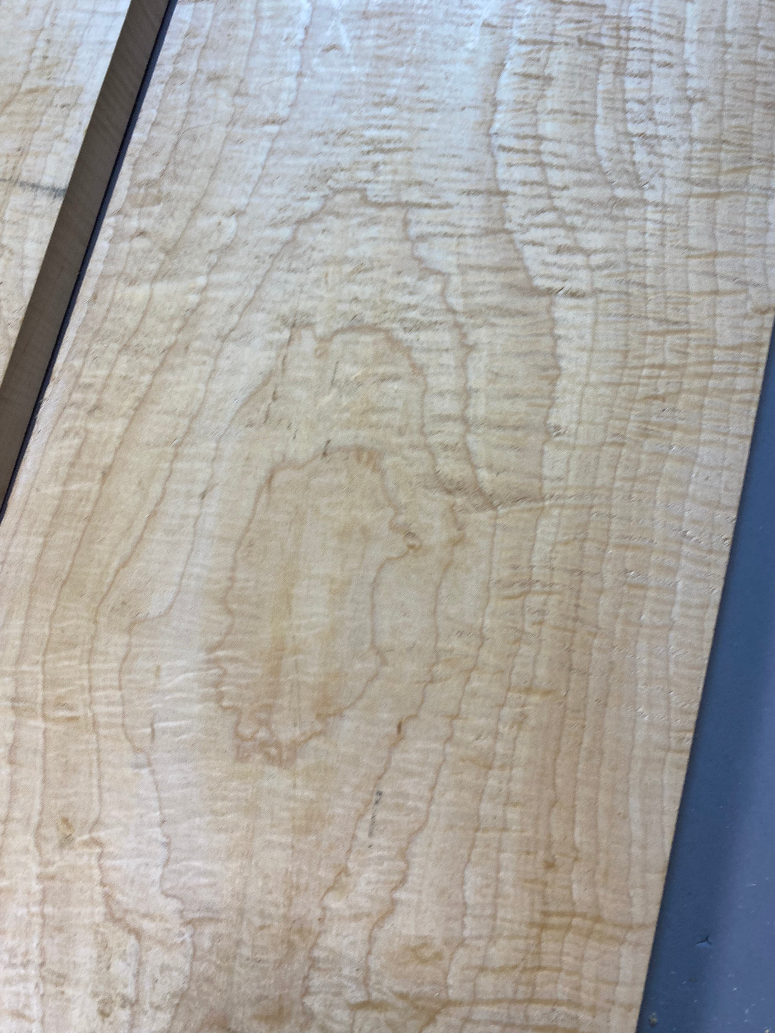 4/4 curly maple large flat rate box