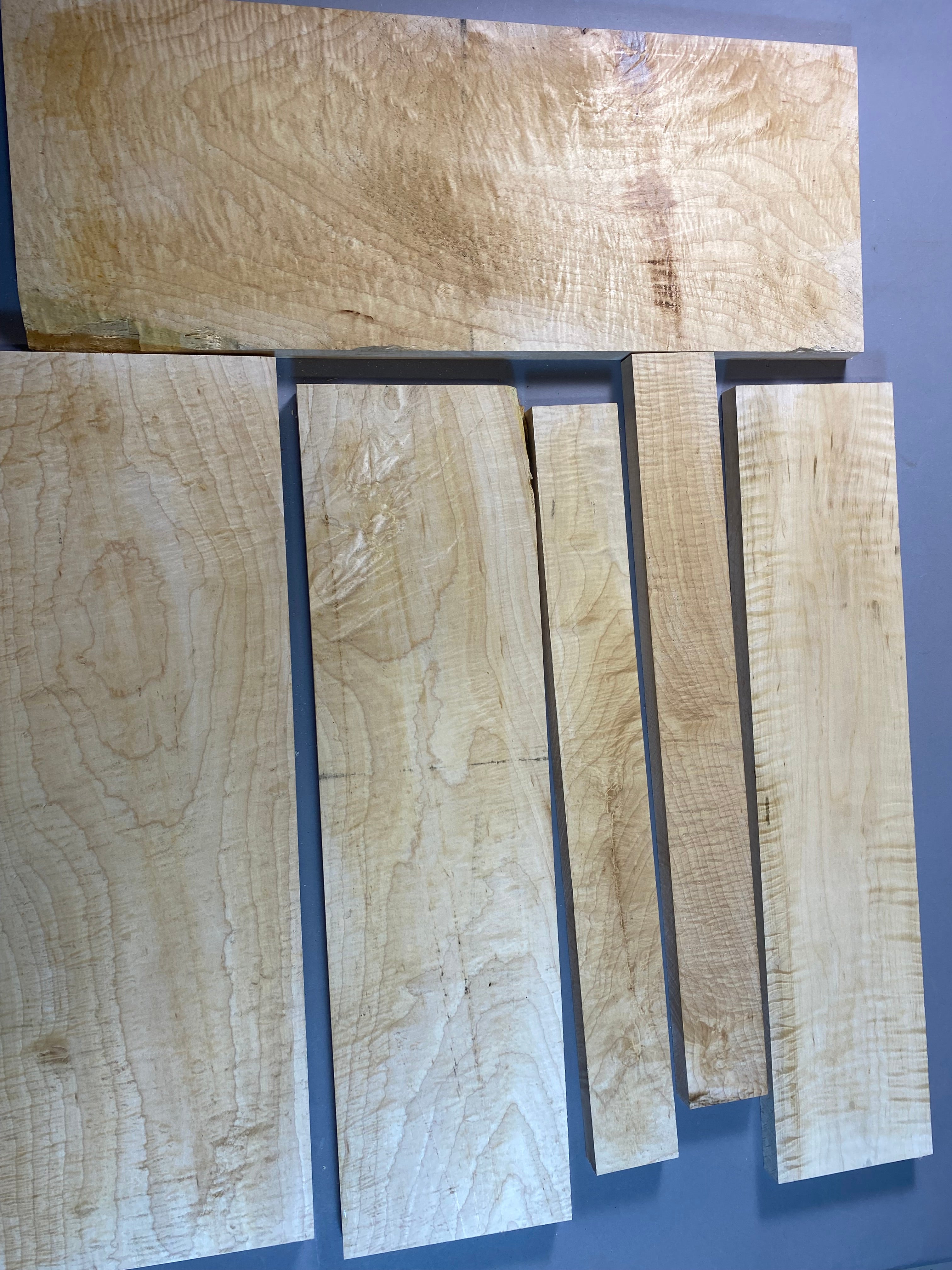 4/4 curly maple large flat rate box