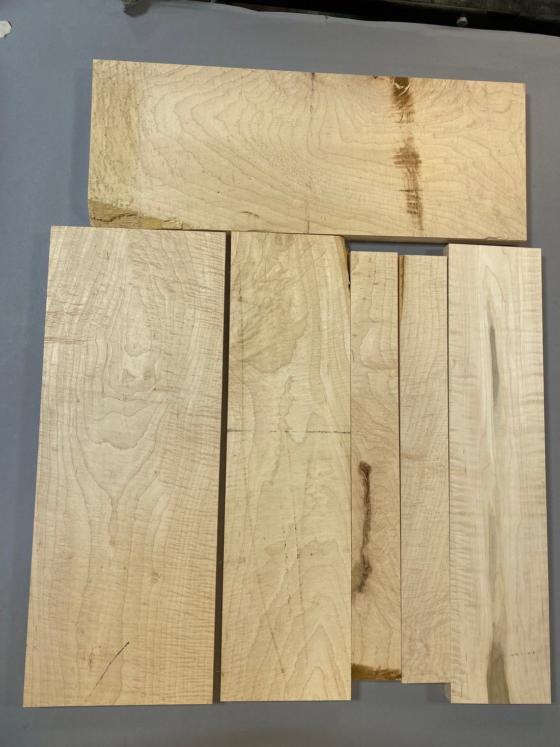 4/4 curly maple large flat rate box