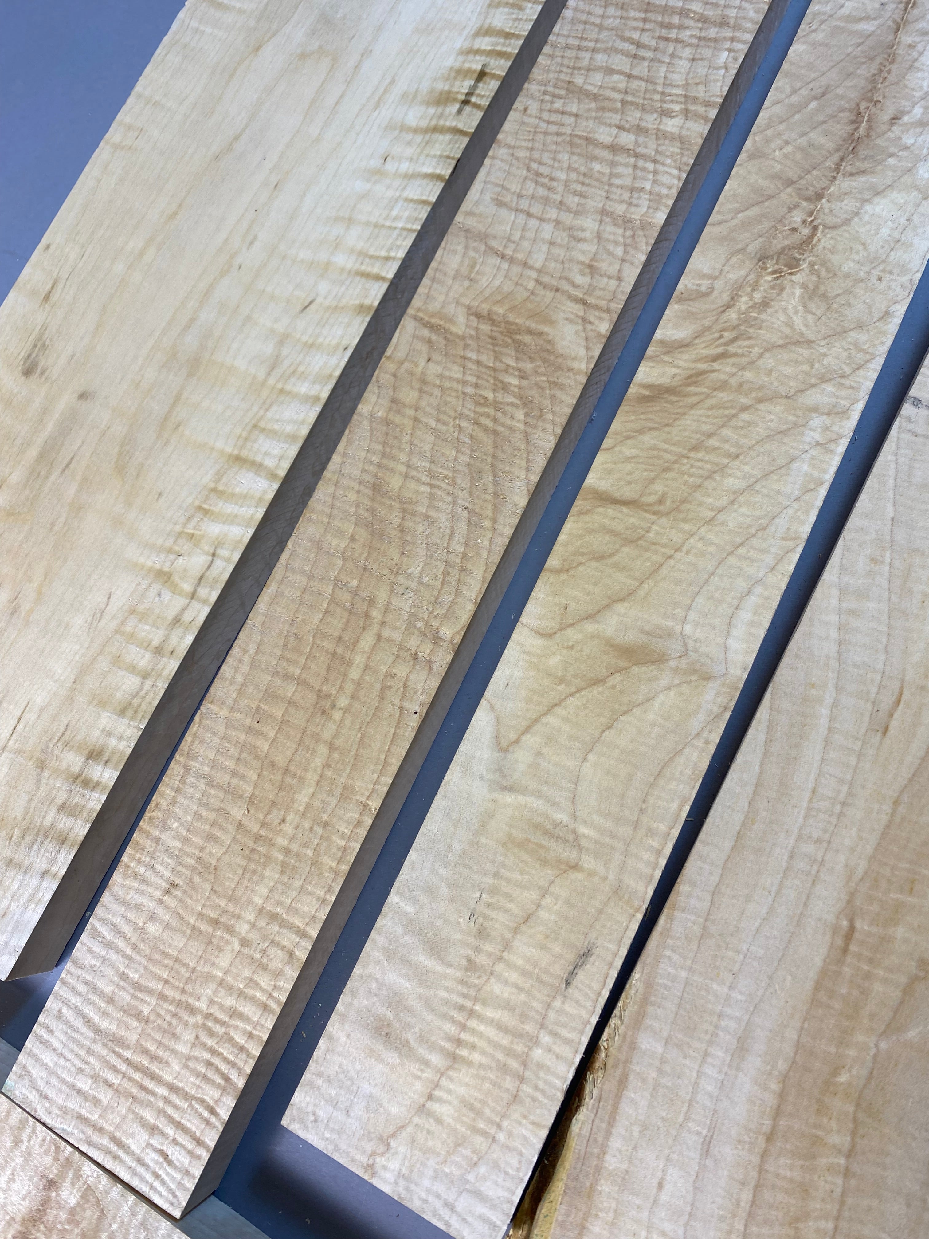 4/4 curly maple large flat rate box