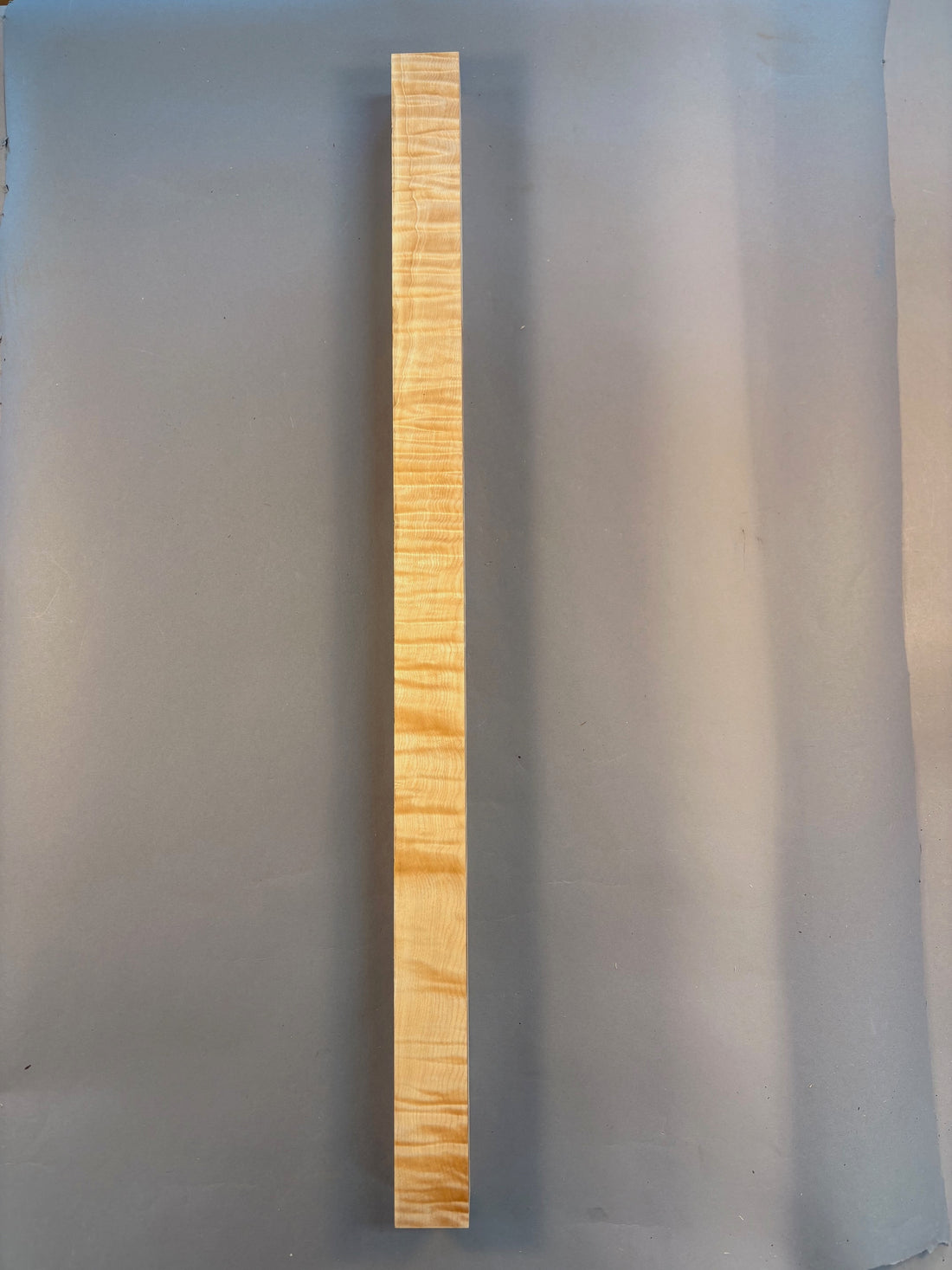 All white curly maple turning blank with heavy and thick curl pattern throughout great for game calls and pool cue blanks