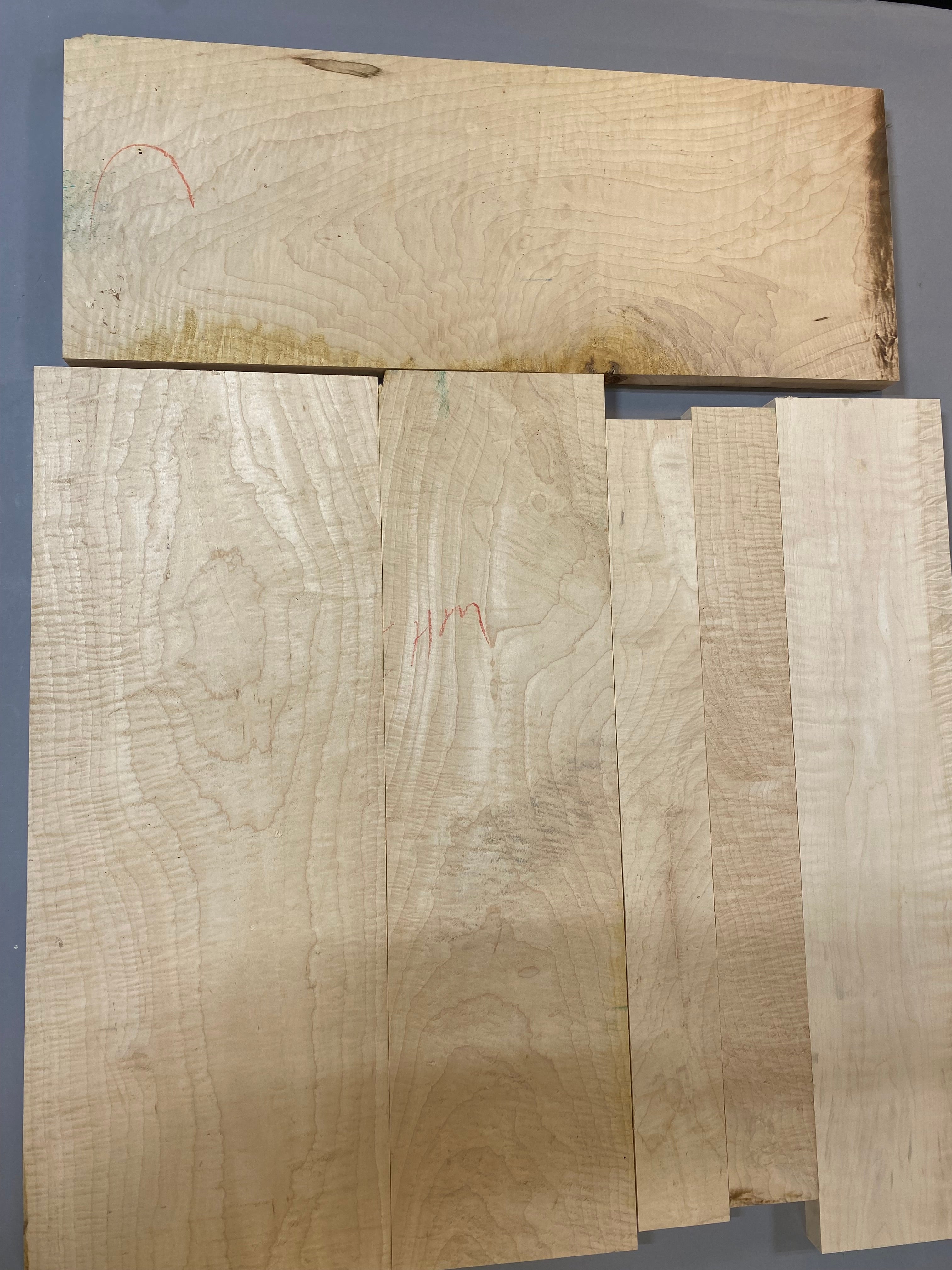 4/4 curly maple large flat rate box