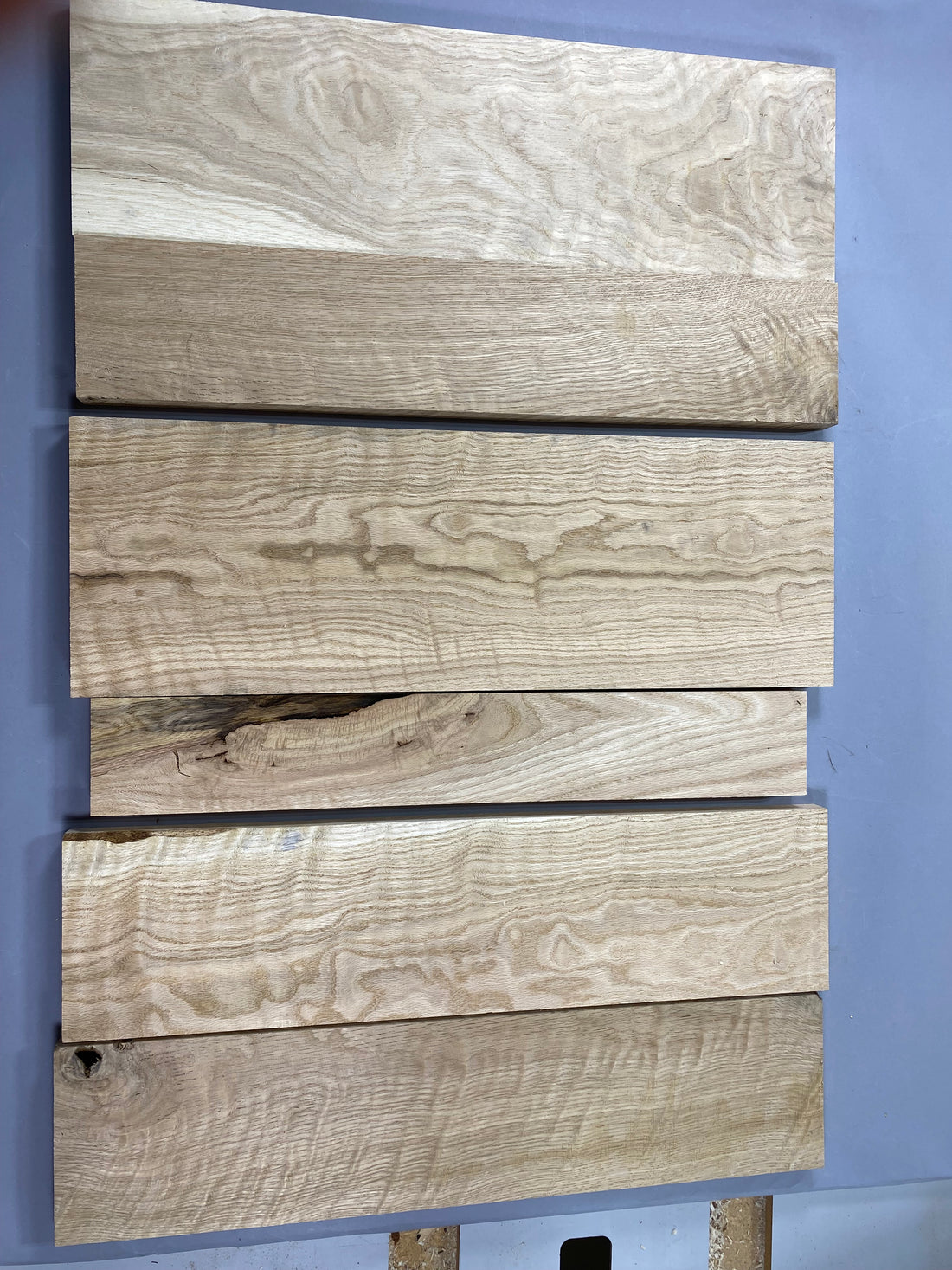 4/4 curly white oak large flat rate box