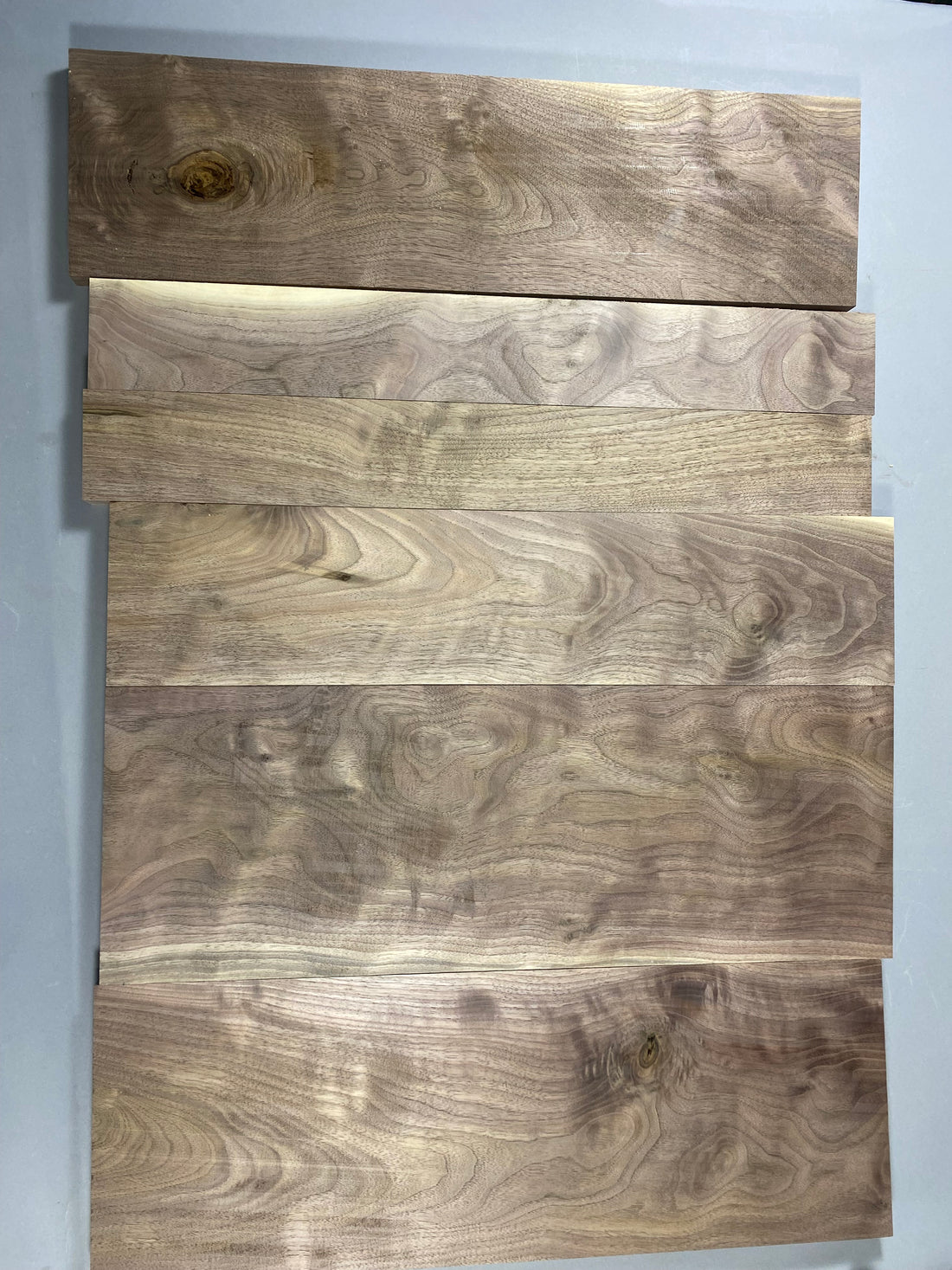 4/4 large game box of curly walnut