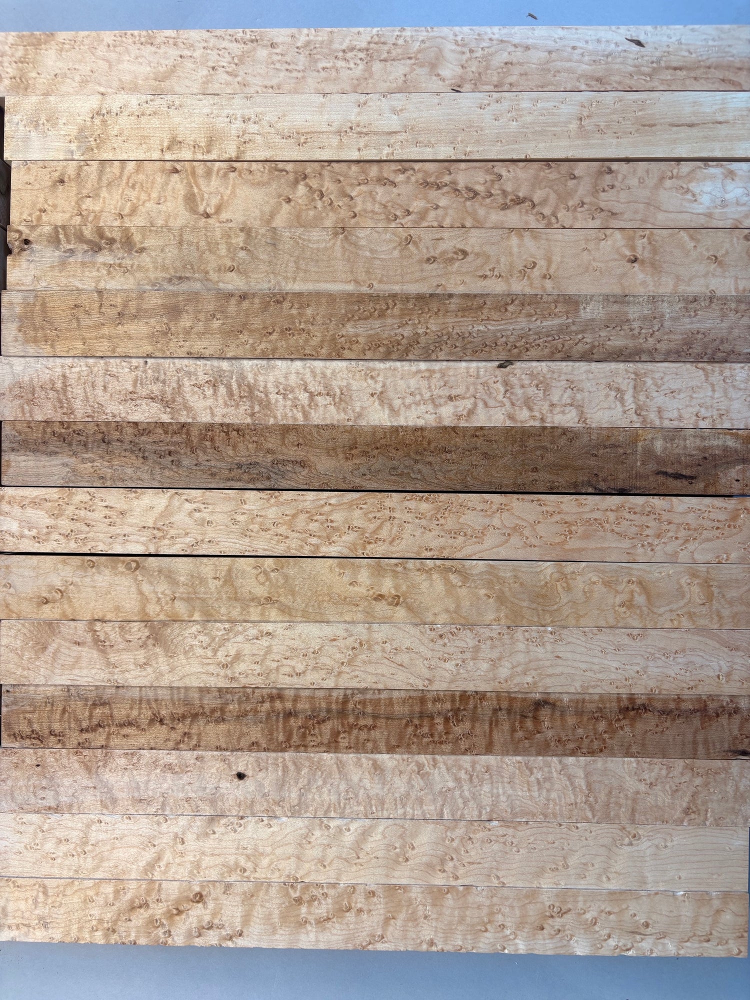 Natural color birdseye maple pool cue/turning blanks with heavy birdseye figure