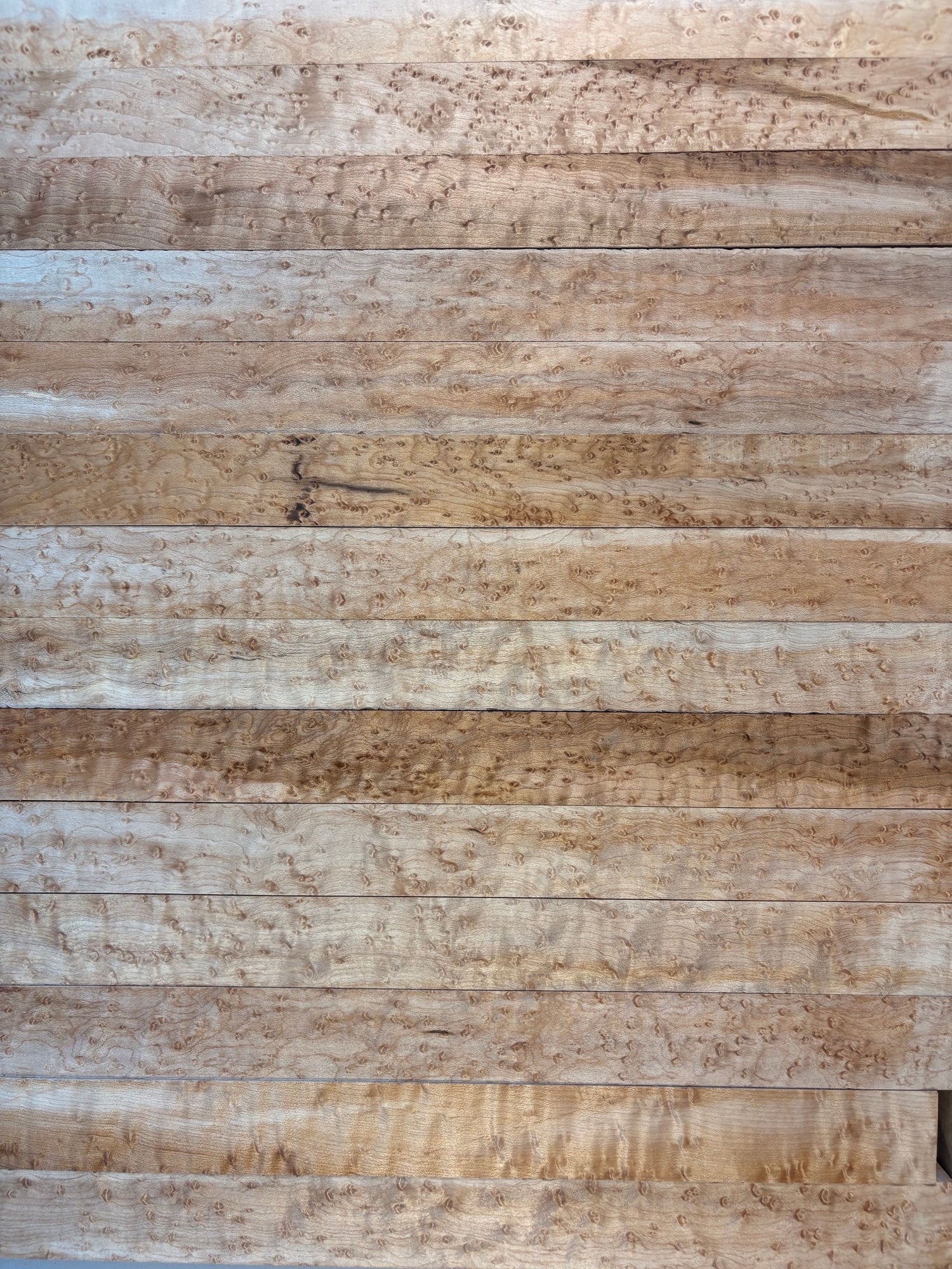 Natural color birdseye maple pool cue/turning blanks with heavy birdseye figure